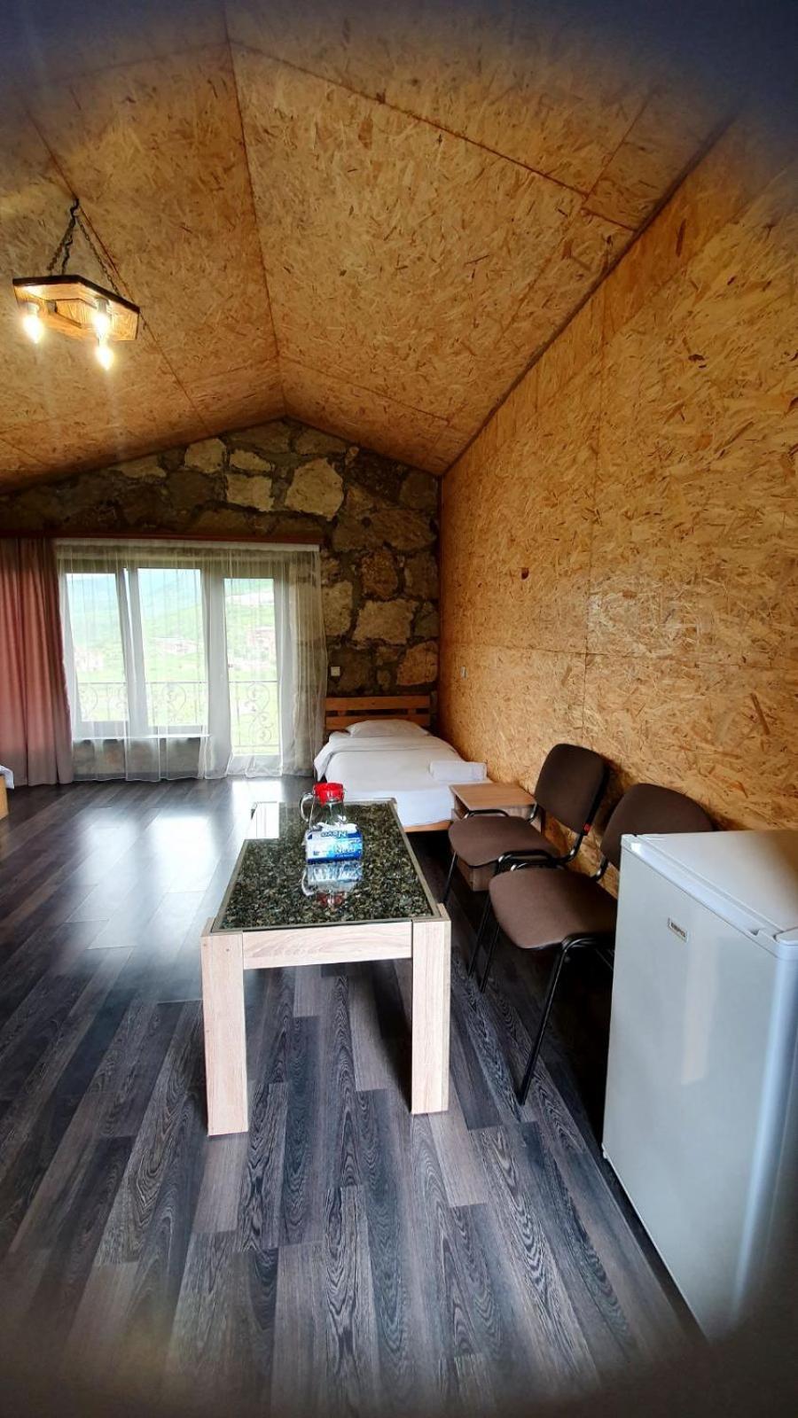 Guest House Ijevan's Garden Buitenkant foto